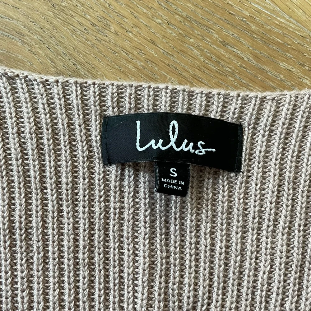 Lulus Sweater - Picture 3 of 4